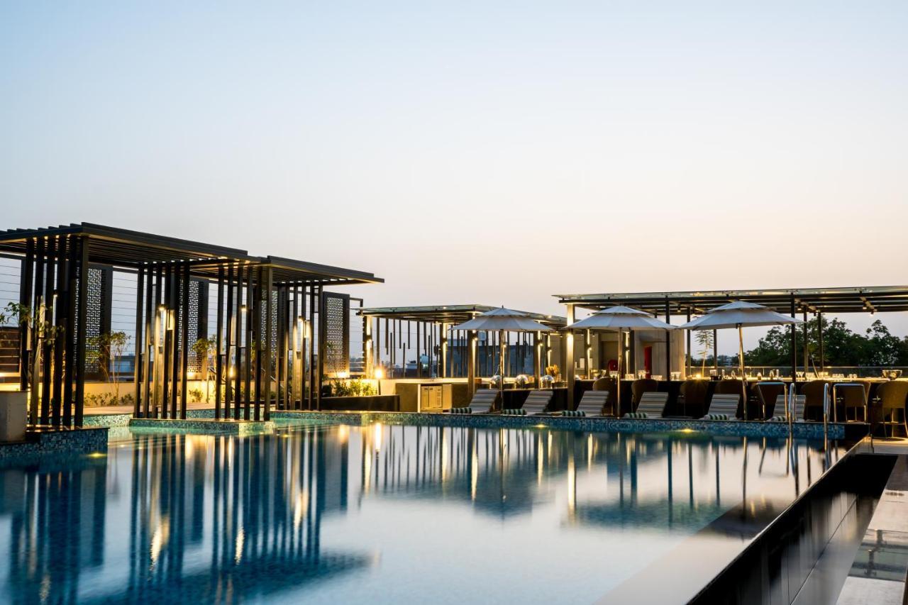 Holiday Inn Lucknow Airport By Ihg Dış mekan fotoğraf