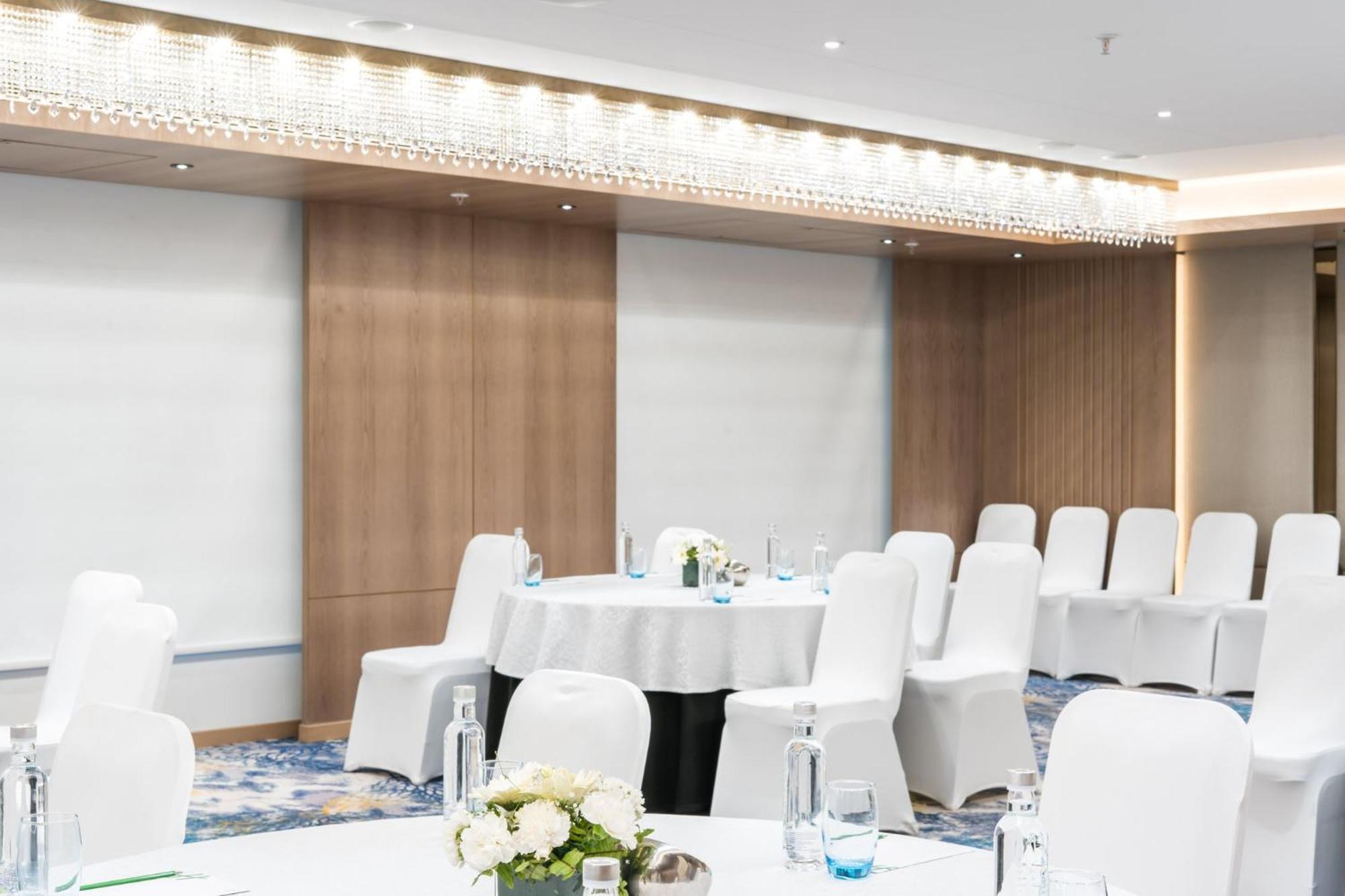Holiday Inn Lucknow Airport By Ihg Dış mekan fotoğraf