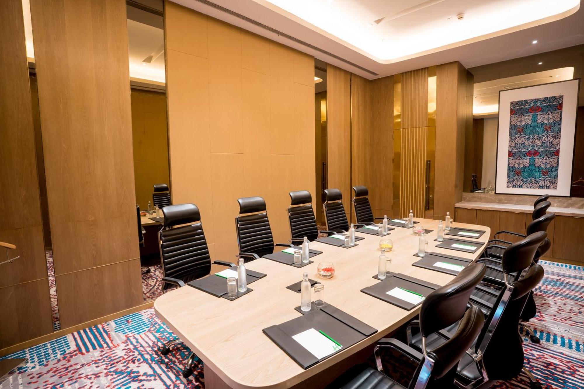 Holiday Inn Lucknow Airport By Ihg Dış mekan fotoğraf